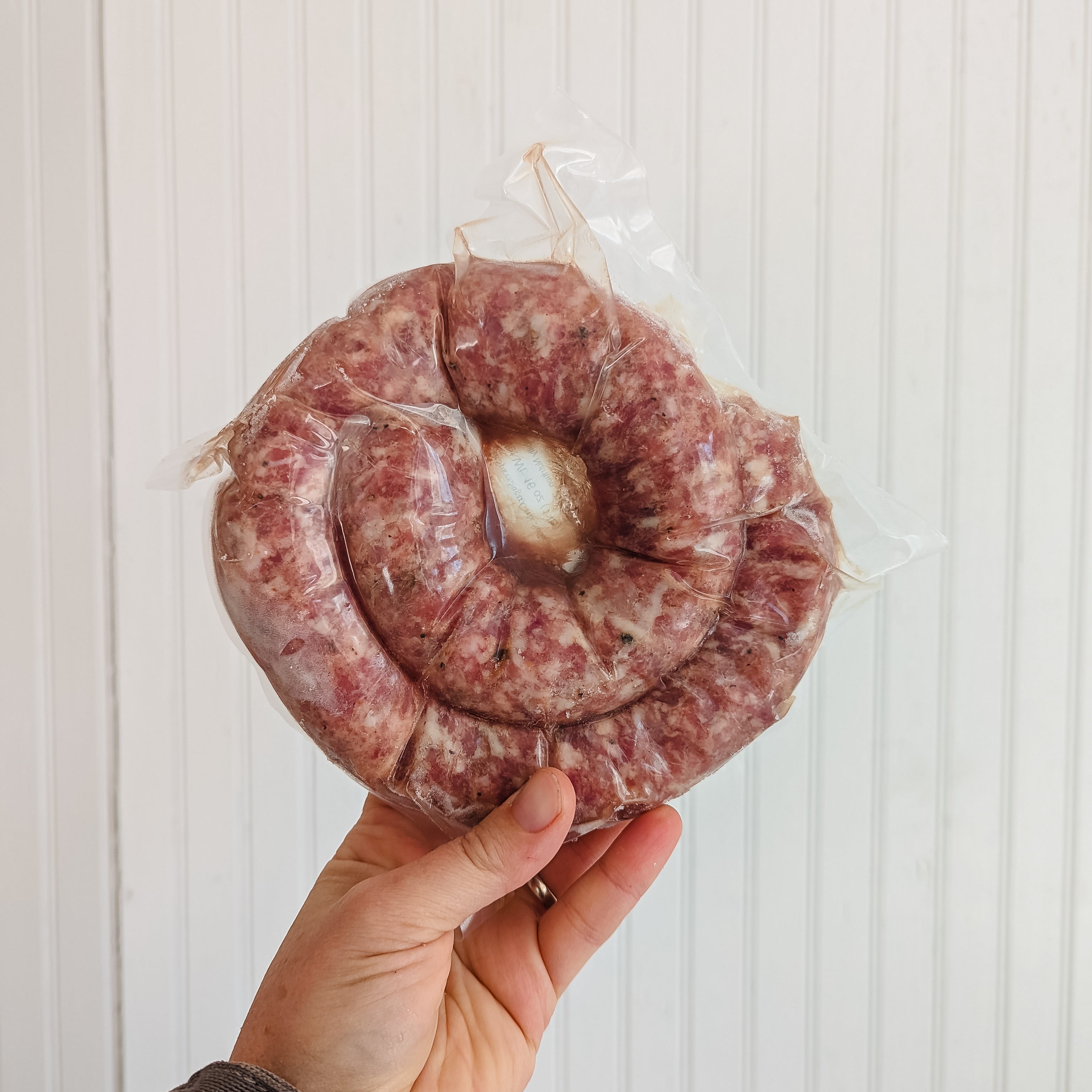 Cracked Pepper Ring Sausage